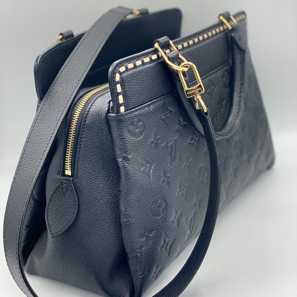 LOUIS VUITTON VOSGES MM BAG - Picture 2 of 9